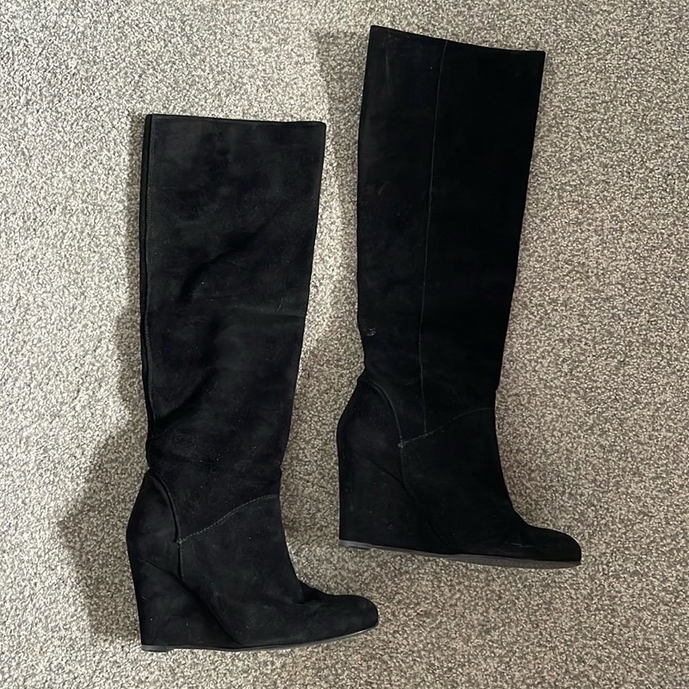 Stuart Weitzman Black Suede Linear Boots Size 6.5M